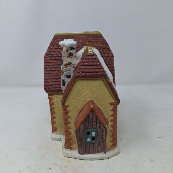 Vintage Longrich Ltd Christmas Village House Porcelain 7 Inch Painted Decoration - Picture 4 of 10